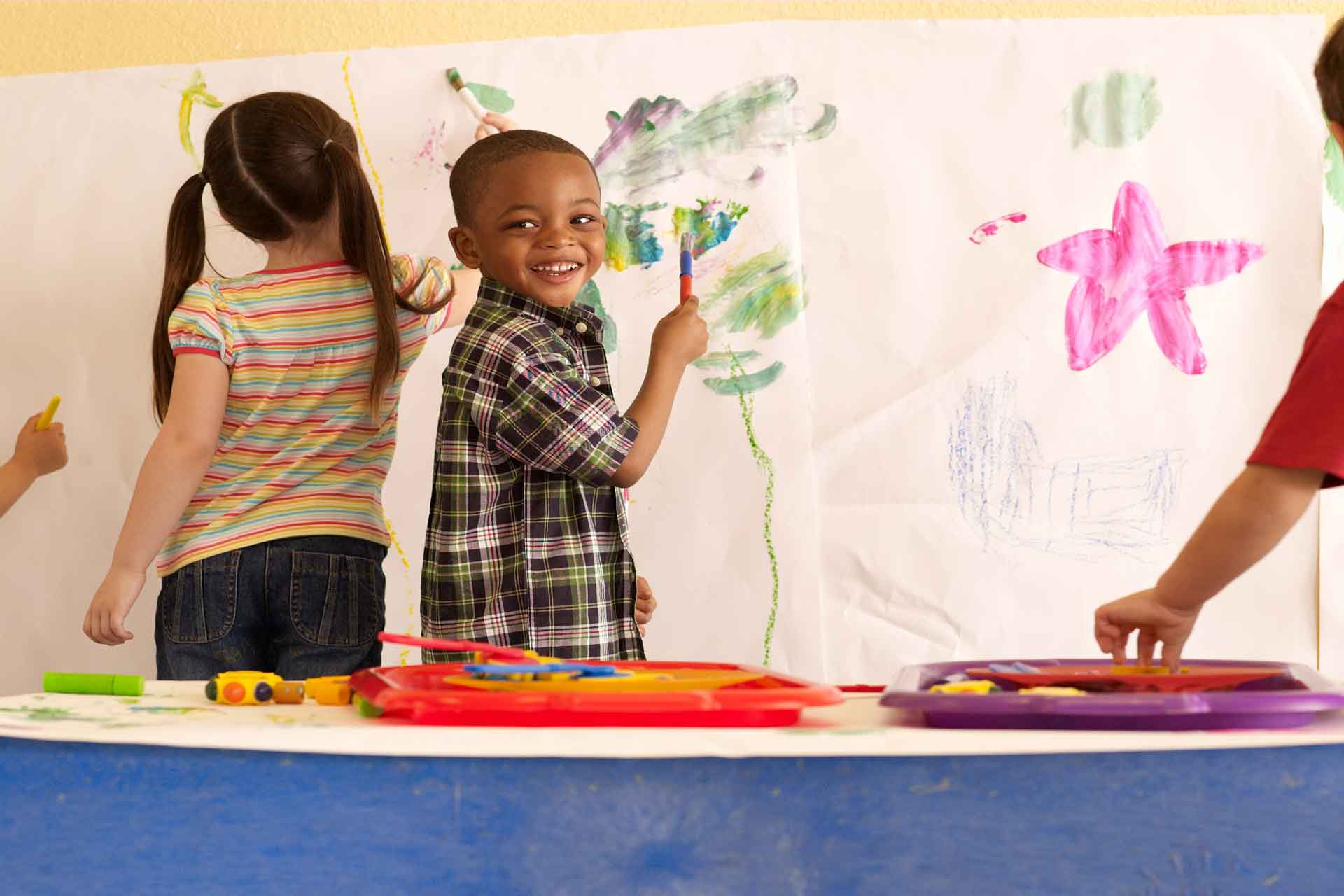 Art Classes Familia Gymboree